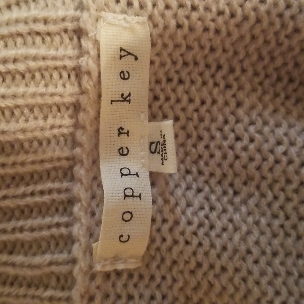 Copper Key Cable Sweater - Tan - Picture 3 of 3
